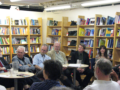 SF Authors:  Bear, Asaro, etc. Roundtable at Reiter's Bookstore